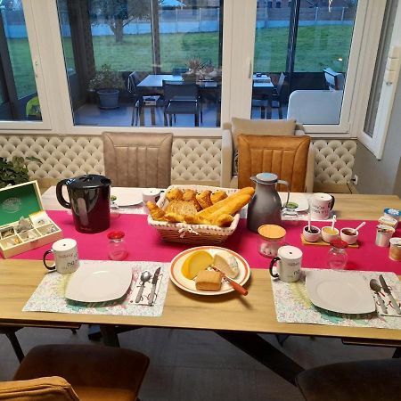 A La Maison Du Bonheur Audruicq 外观 照片